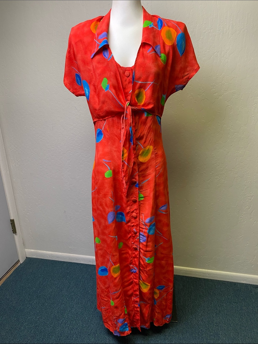 VINTAGE Beverly Rose 80’s-90’s Vibrant Red Floral Button-Front Maxi Dress